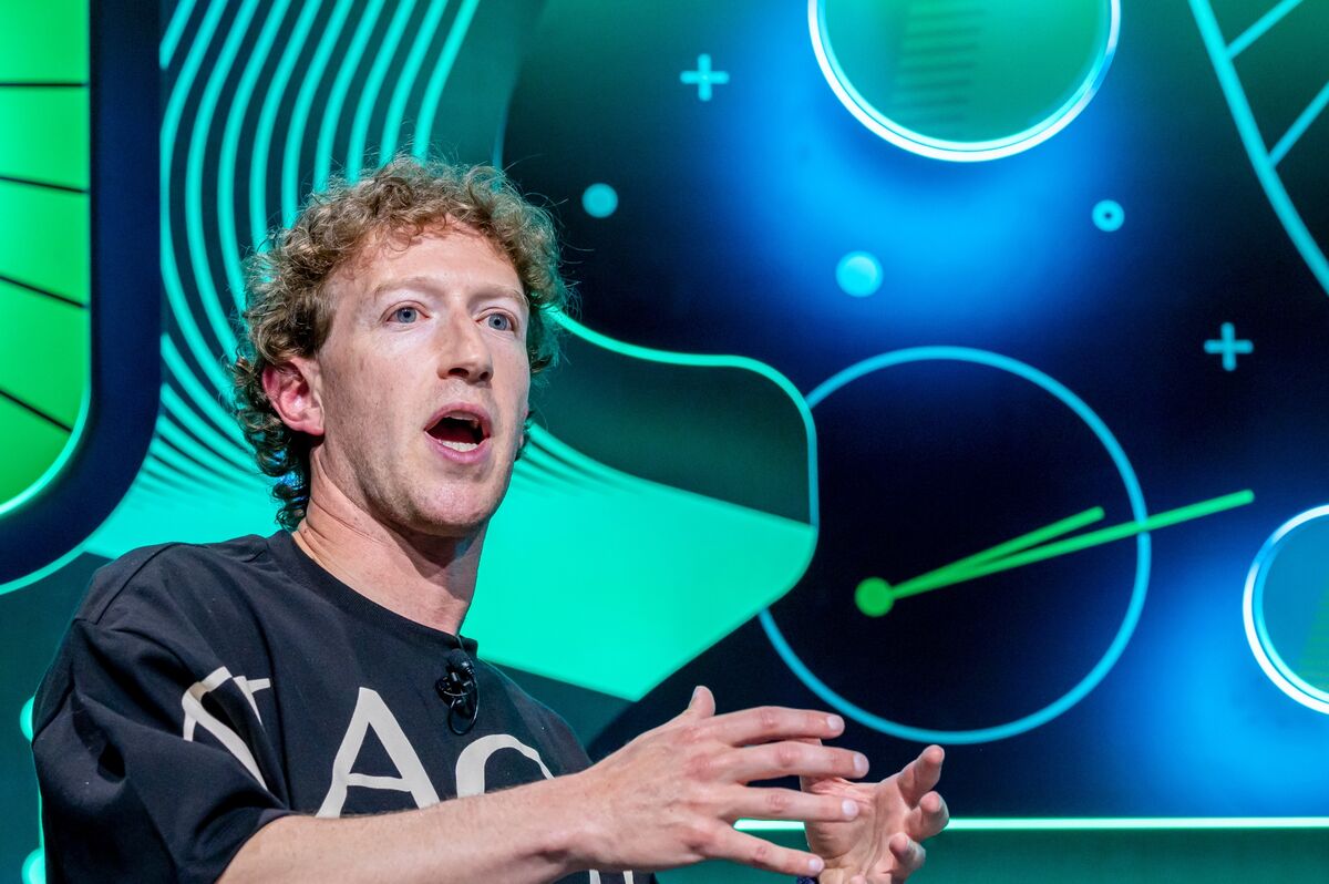 Mark Zuckerberg Personally Hiring to Create New “Superintelligence” AI Team Mark Zuckerberg Personally Hiring to Create New “Superintelligence” AI Team