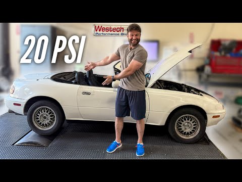 This Is What a One-Rotor Turbo Miata Making 155 HP Sounds Like This Is What a One-Rotor Turbo Miata Making 155 HP Sounds Like