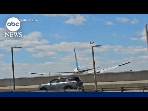 A Boeing 767 Darn Near Landed on a Tractor Trailer Full of Bread. Everybody’s OK. A Boeing 767 Darn Near Landed on a Tractor Trailer Full of Bread. Everybody’s OK.