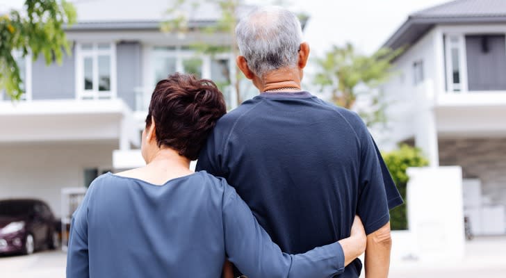 Can I Avoid Taxes When Downsizing After Netting 0k From a Home Sale? Can I Avoid Taxes When Downsizing After Netting 0k From a Home Sale?
