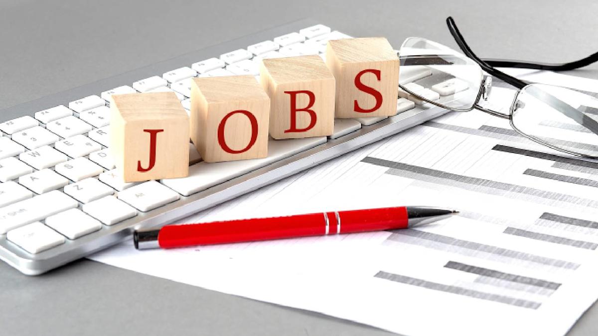 Dutch banks to reduce workforce amid AI adoption and cost-cutting – report Dutch banks to reduce workforce amid AI adoption and cost-cutting – report