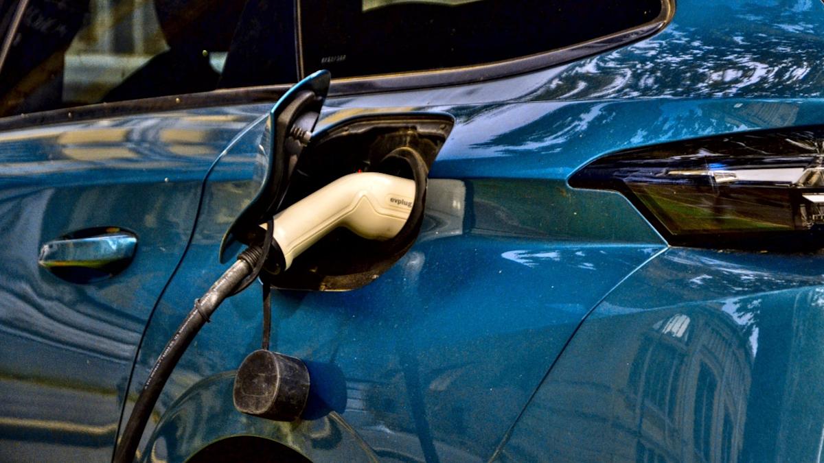 EU prepares new compact EV class in push to cut costs EU prepares new compact EV class in push to cut costs