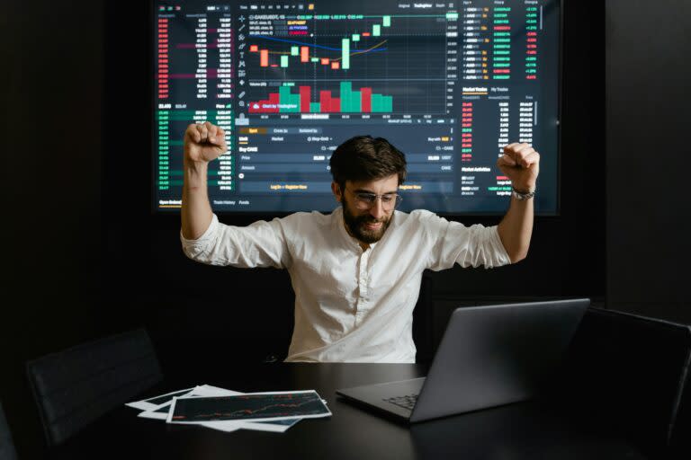 Twilio (TWLO) Income Soars 350%, Shares Climb to 4-Year High Twilio (TWLO) Income Soars 350%, Shares Climb to 4-Year High