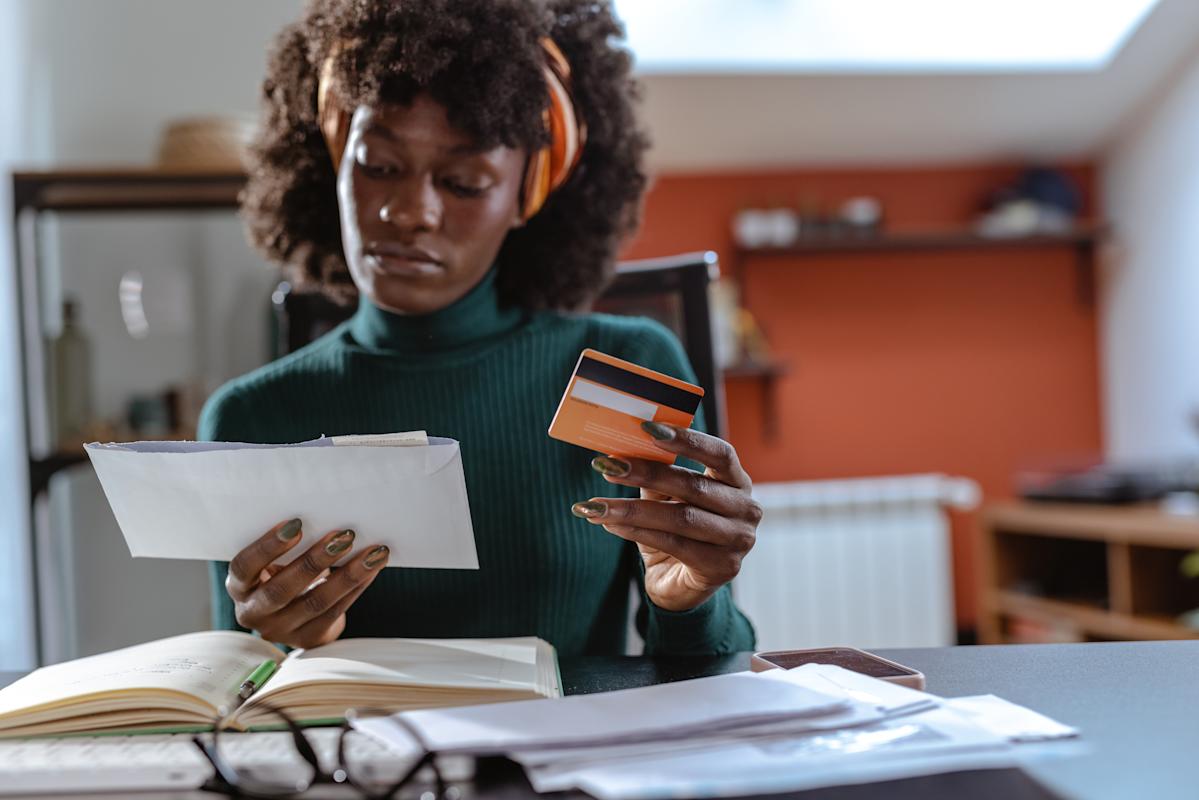 How to use a HELOC to pay off debt (and when it makes sense) How to use a HELOC to pay off debt (and when it makes sense)