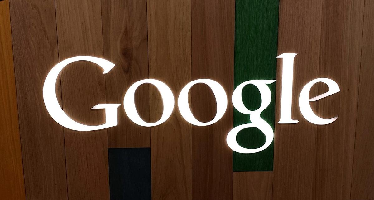 Alphabet’s (GOOGL) AI Strategy Drives Growth — But Analysts Still See Breakup Potential Alphabet’s (GOOGL) AI Strategy Drives Growth — But Analysts Still See Breakup Potential