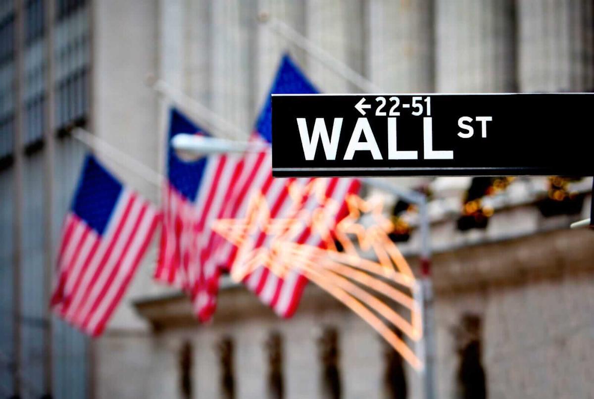 S&P Futures Gain on Boost From Earnings S&P Futures Gain on Boost From Earnings