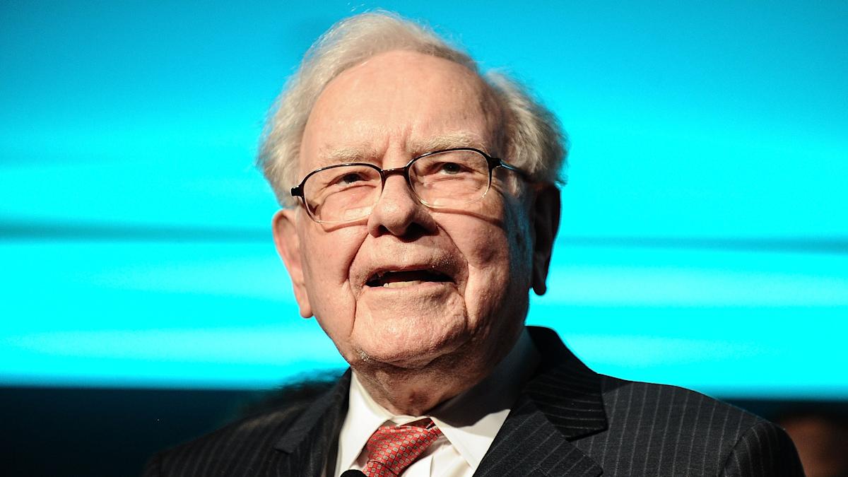 Warren Buffett calls Iran war market dip ‘nothing.’ What he sees that others don’t Warren Buffett calls Iran war market dip ‘nothing.’ What he sees that others don’t