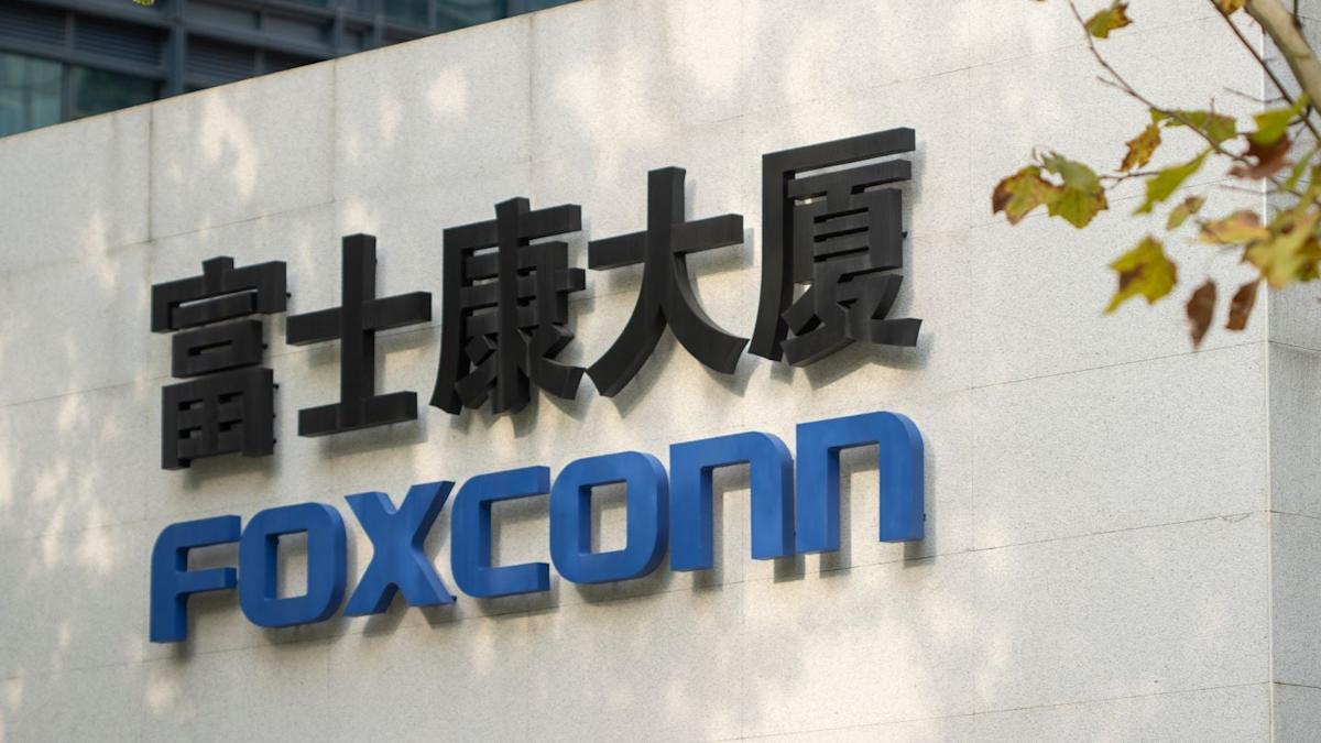 Foxconn to deepen EV role with Taiwan’s Luxgen brand acquisition – report Foxconn to deepen EV role with Taiwan’s Luxgen brand acquisition – report