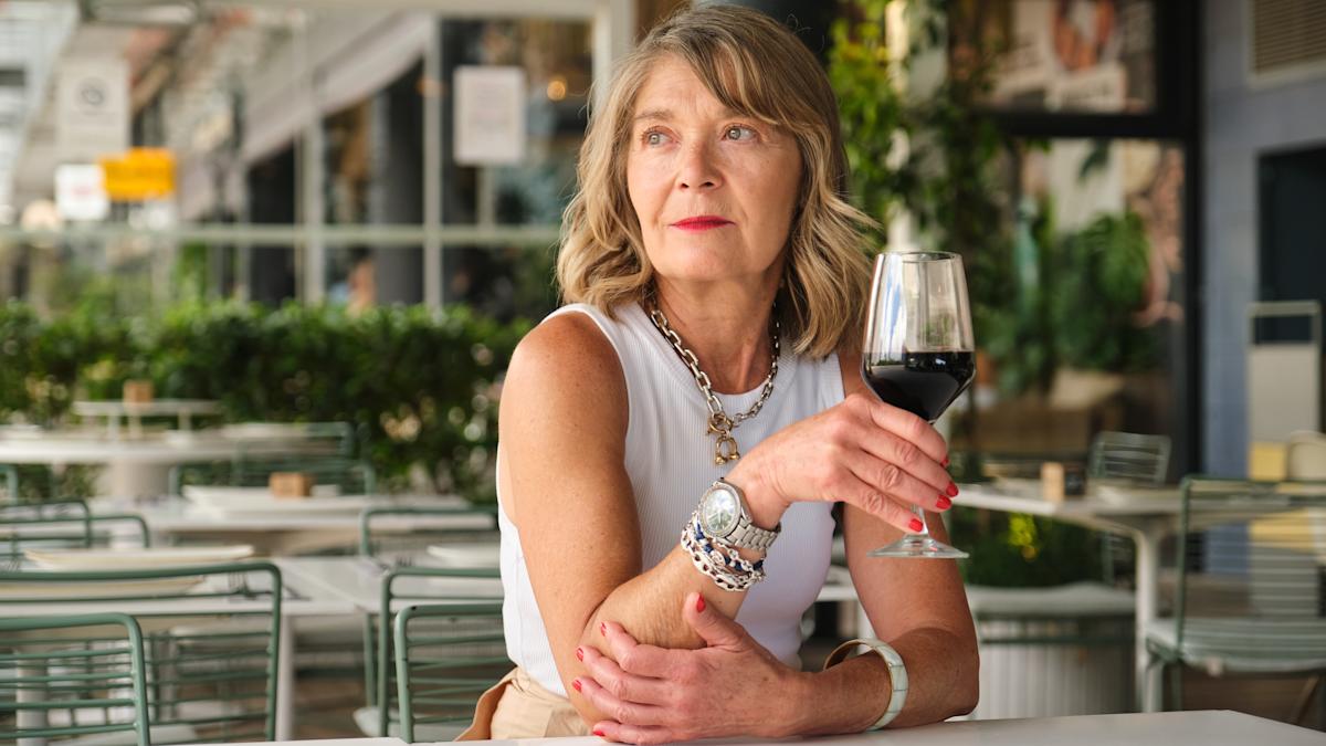 I’m 52, make 0K and have .4M in assets after a divorce. How can I protect my wealth and still enjoy life solo? I’m 52, make 0K and have .4M in assets after a divorce. How can I protect my wealth and still enjoy life solo?