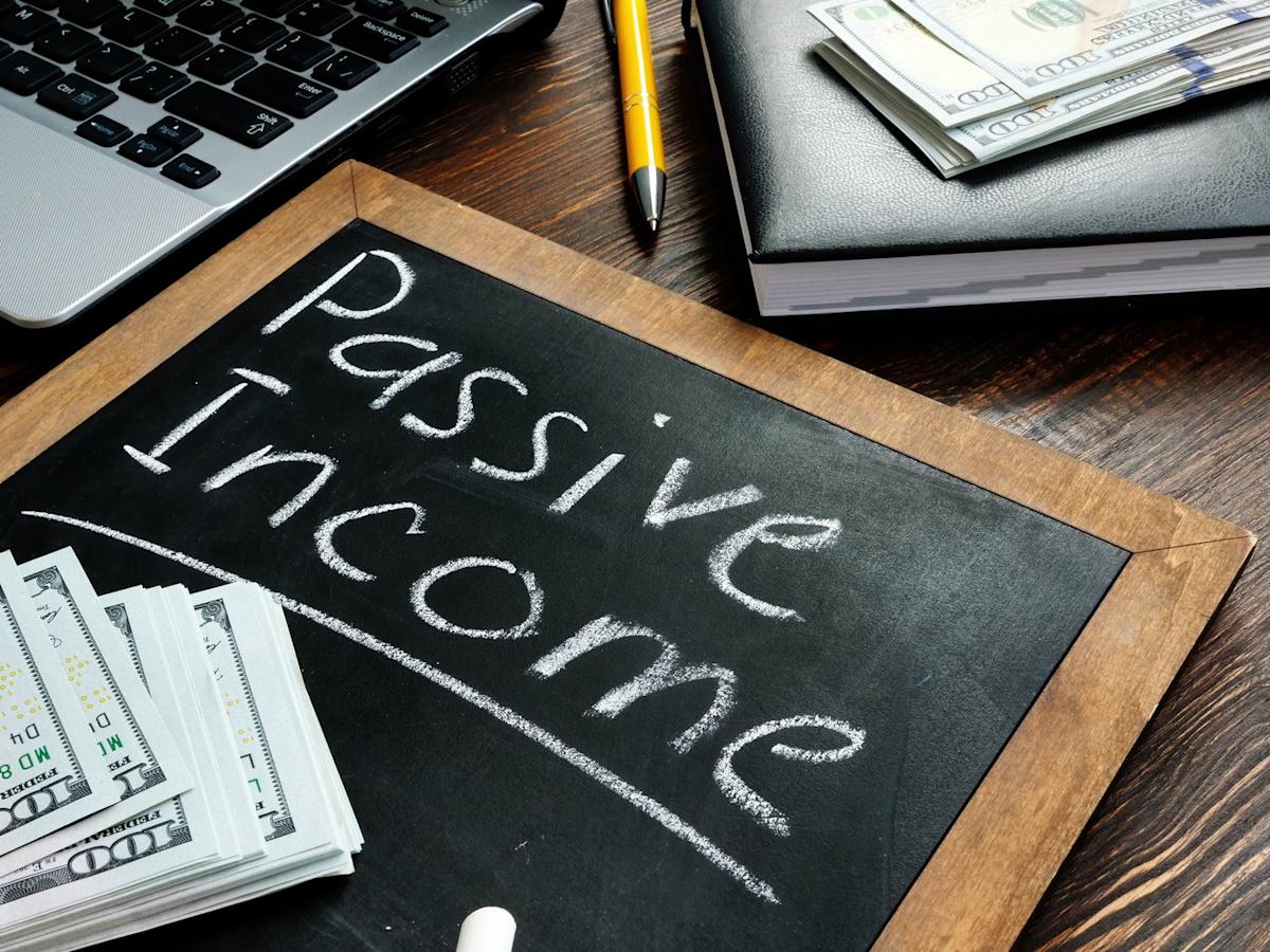 3 Top Dividend ETFs to Buy in June for a Lifetime of Passive Income 3 Top Dividend ETFs to Buy in June for a Lifetime of Passive Income