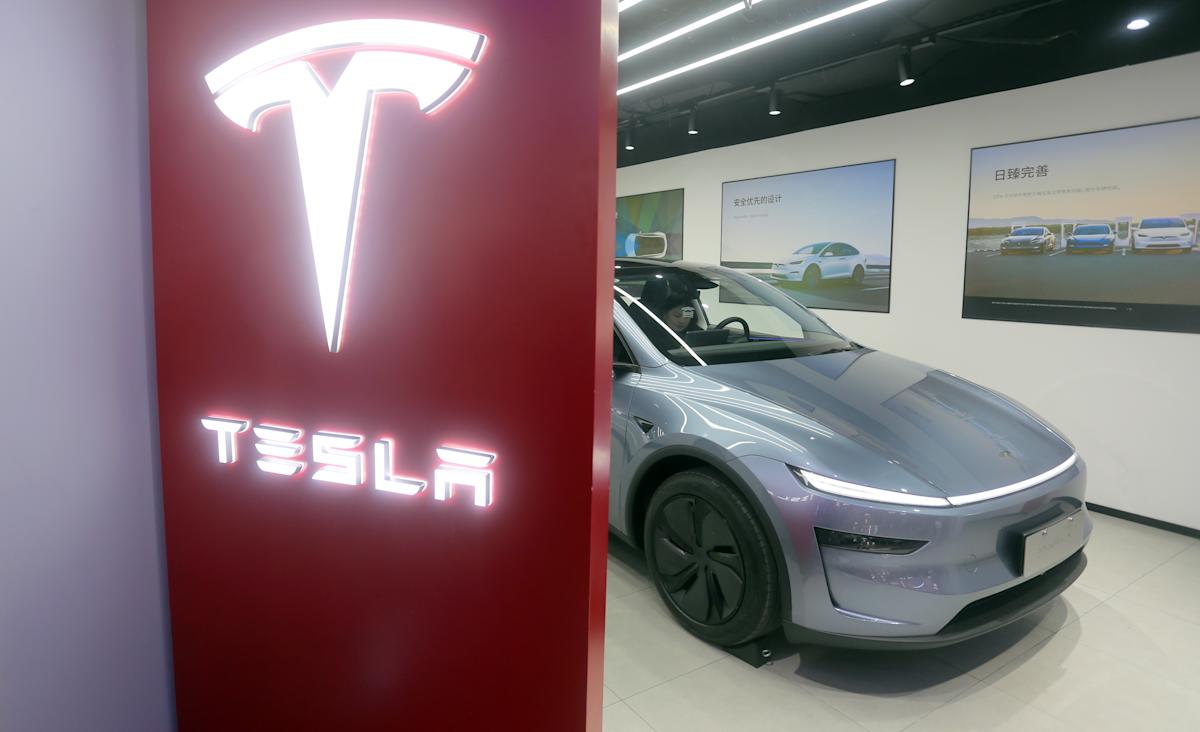 Tesla previews a drop in its upcoming Q4 deliveries in unusual move Tesla previews a drop in its upcoming Q4 deliveries in unusual move