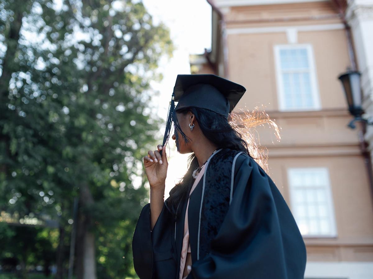 I’m a Gen Zer who landed a 6-figure job at Morgan Stanley before graduation. Here’s what the process was like — and why you should refresh a surprisingly important part of your résumé. I’m a Gen Zer who landed a 6-figure job at Morgan Stanley before graduation. Here’s what the process was like — and why you should refresh a surprisingly important part of your résumé.