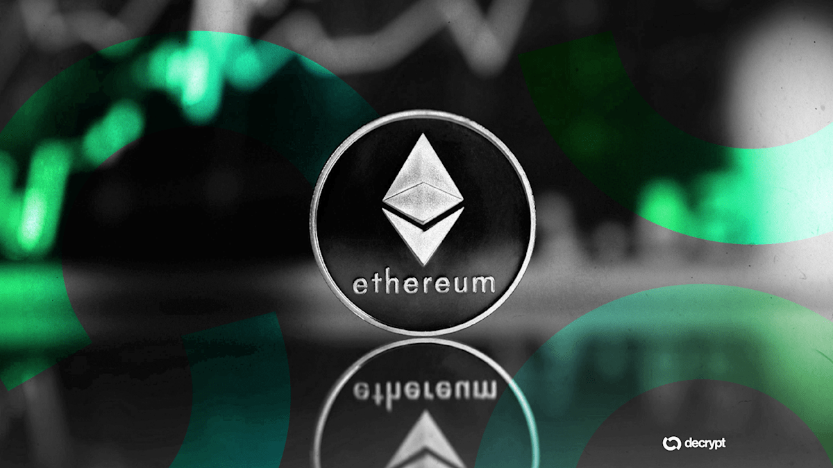 Ethereum briefly touches new high, nears ,000 Ethereum briefly touches new high, nears ,000