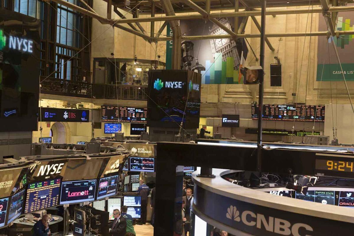 Stocks Pressured as Soaring Crude Prices Raise Inflation Concerns Stocks Pressured as Soaring Crude Prices Raise Inflation Concerns