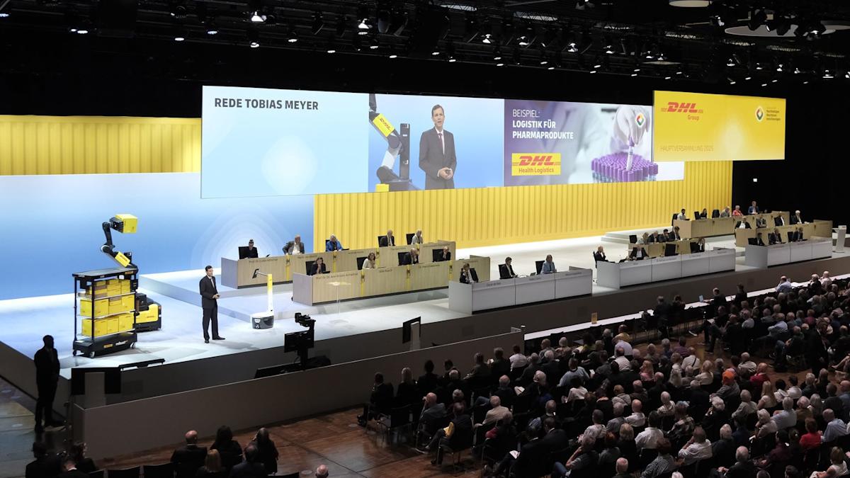 DHL rotates leaders at forwarding, supply chain divisions DHL rotates leaders at forwarding, supply chain divisions