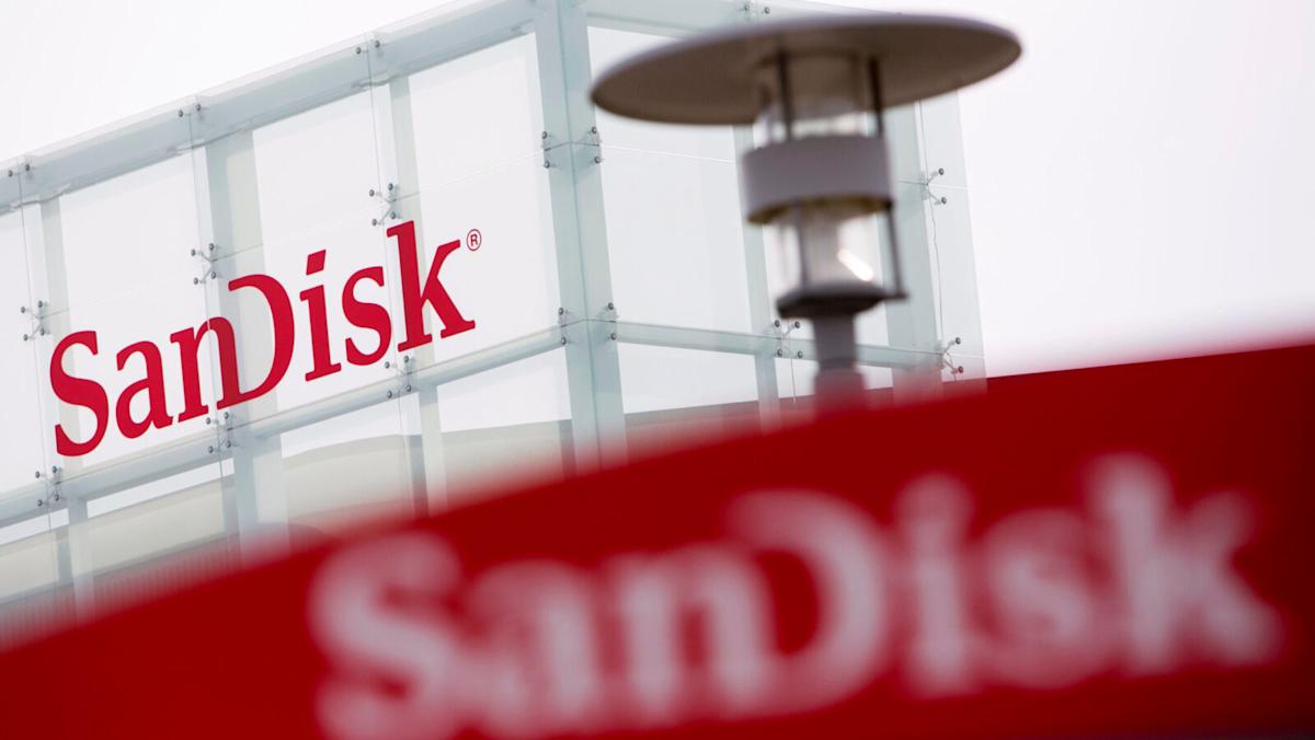 Memory Shortage Boosts Sandisk — and May Kill Personal Computers Memory Shortage Boosts Sandisk — and May Kill Personal Computers
