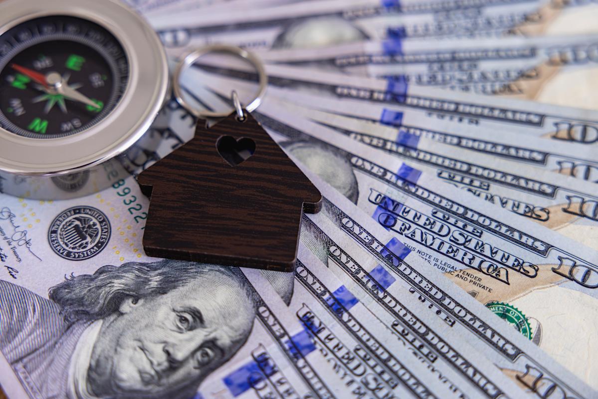 House-rich, cash-poor homeowners are tapping their record-high equity to cut their debts House-rich, cash-poor homeowners are tapping their record-high equity to cut their debts