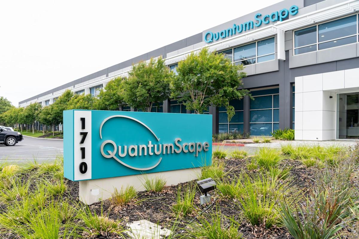 QuantumScape Just Debuted New Solid-State Batteries. Should You Buy QS Stock Here? QuantumScape Just Debuted New Solid-State Batteries. Should You Buy QS Stock Here?