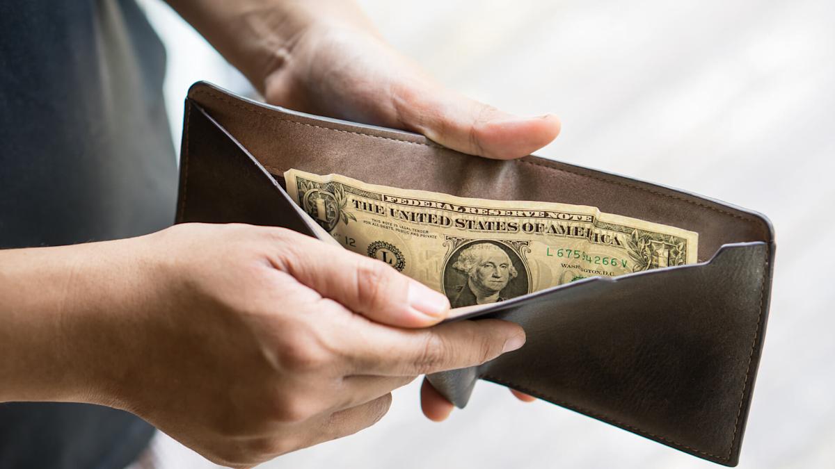 3 Reasons the US Dollar Is Losing Value — and Why It Might Be Good for Your Wallet 3 Reasons the US Dollar Is Losing Value — and Why It Might Be Good for Your Wallet