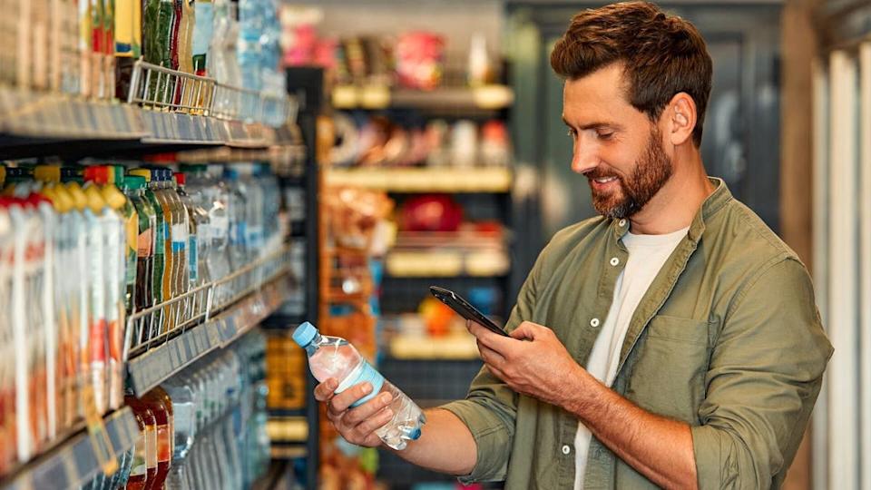 Troubled convenience store chain files for Chapter 11 bankruptcy Troubled convenience store chain files for Chapter 11 bankruptcy
