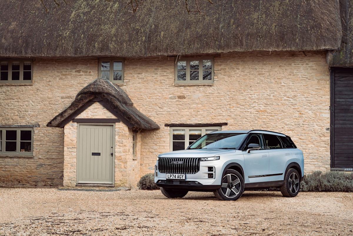 UK car market enjoys bumper March UK car market enjoys bumper March