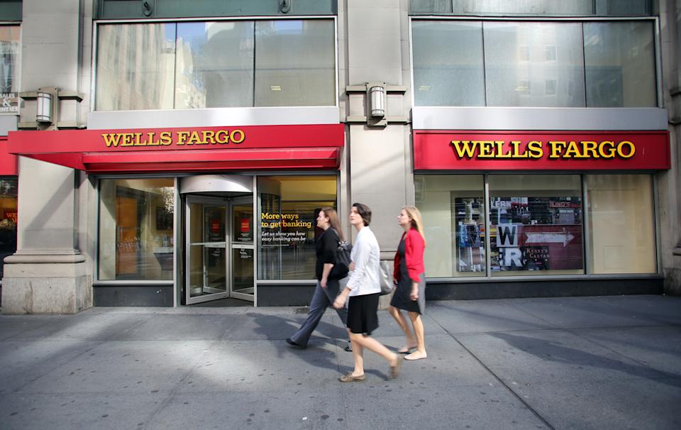 Baird Upgrades Wells Fargo (WFC) to Neutral Baird Upgrades Wells Fargo (WFC) to Neutral