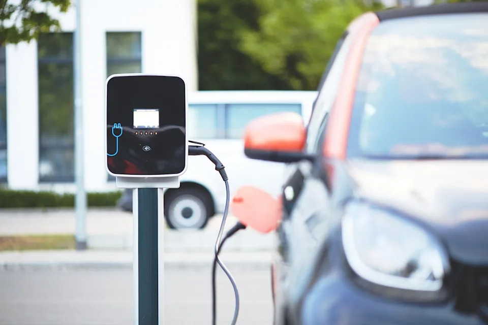 Albemarle (ALB) Gets Truist Price Target Boost on Lithium Price Momentum Albemarle (ALB) Gets Truist Price Target Boost on Lithium Price Momentum