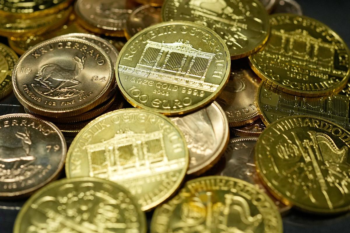 More consumers are buying or selling gold. What to know about the latest rush and swings in value More consumers are buying or selling gold. What to know about the latest rush and swings in value