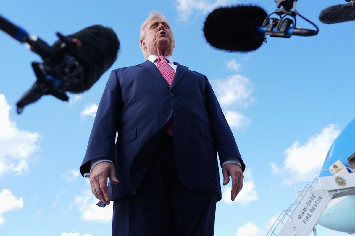 Dow, S&P 500, Nasdaq futures fall entering shortened week ahead of jobs report Dow, S&P 500, Nasdaq futures fall entering shortened week ahead of jobs report