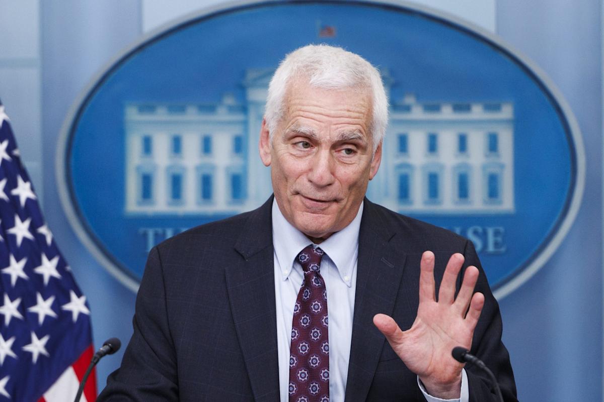 The U.S. debt outlook is so dire it now resembles the student loan crisis, former White House economic adviser says The U.S. debt outlook is so dire it now resembles the student loan crisis, former White House economic adviser says