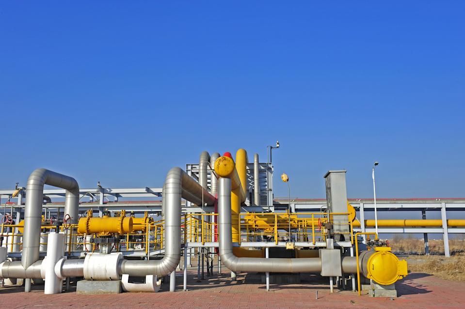 Enterprise Products Partners L.P. (EPD): A Bull Case Theory Enterprise Products Partners L.P. (EPD): A Bull Case Theory