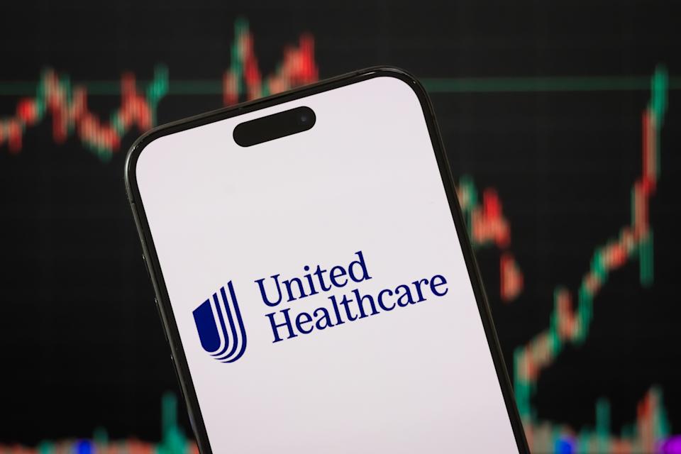 UnitedHealth and other insurer stocks jump after Medicare agrees to lift payments next year UnitedHealth and other insurer stocks jump after Medicare agrees to lift payments next year