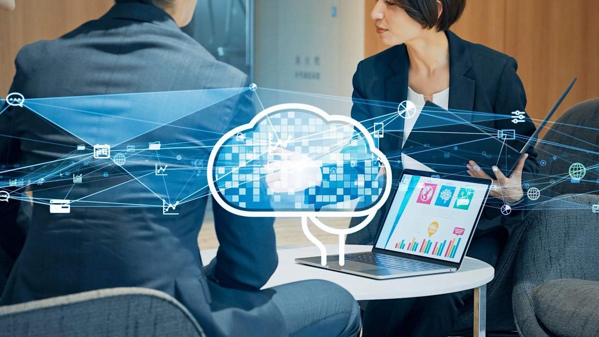 I Can’t Stop Buying This AI Dividend King Automation Stock Down 40% I Can’t Stop Buying This AI Dividend King Automation Stock Down 40%