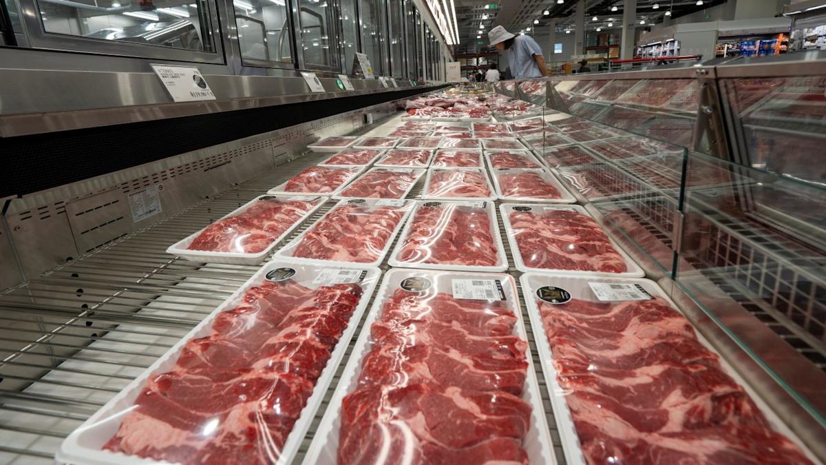 Global meat prices reach new peak, FAO finds Global meat prices reach new peak, FAO finds