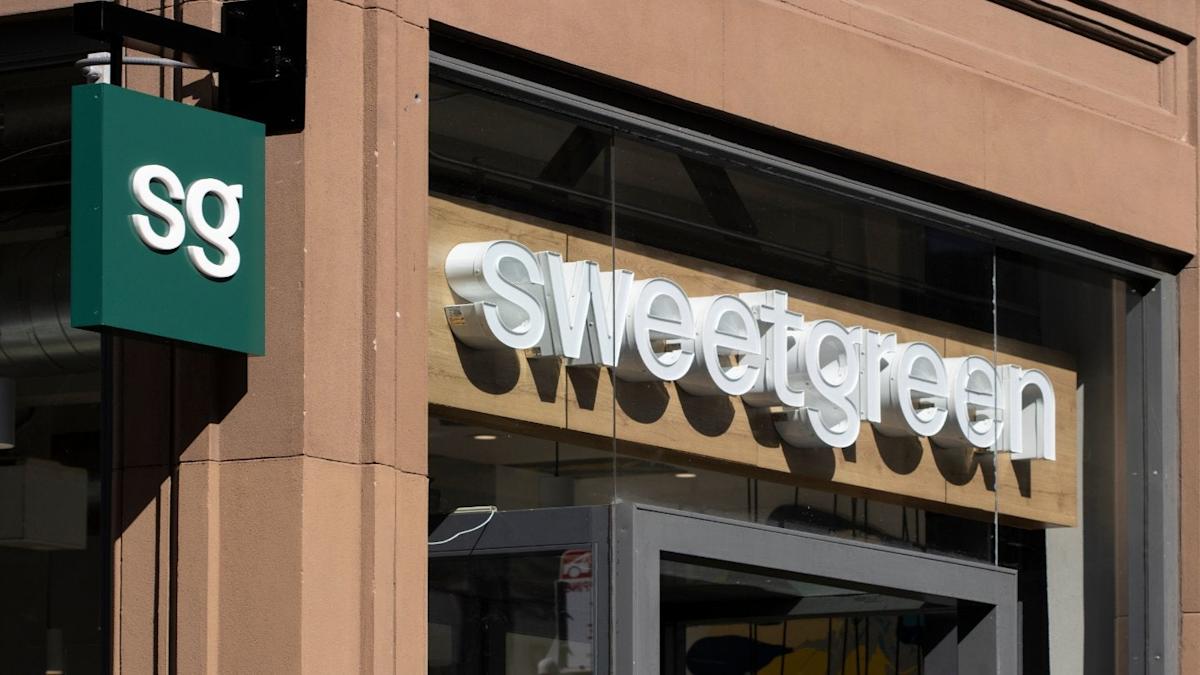 Sweetgreen development chief to depart amid slower expansion plans Sweetgreen development chief to depart amid slower expansion plans