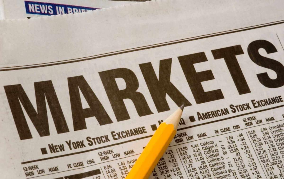 Stocks Slightly Lower on US Economic Concerns Stocks Slightly Lower on US Economic Concerns