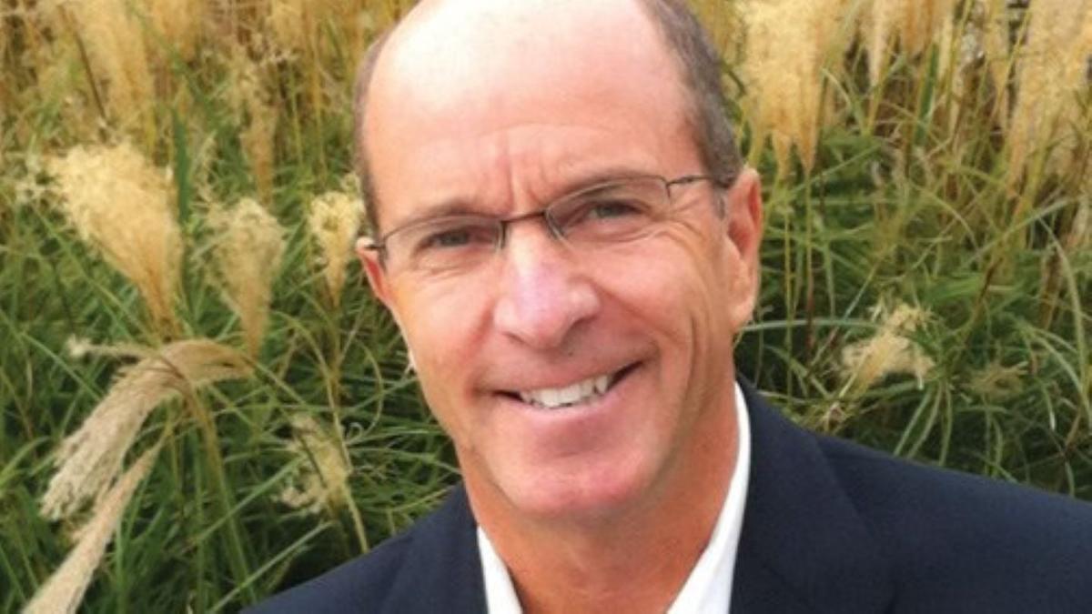 Jim Leighton takes helm at Village Gourmet Jim Leighton takes helm at Village Gourmet