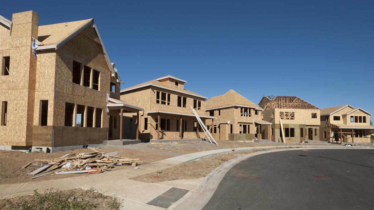 Should You Buy These 5 Investments When Interest Rates Drop? Should You Buy These 5 Investments When Interest Rates Drop?