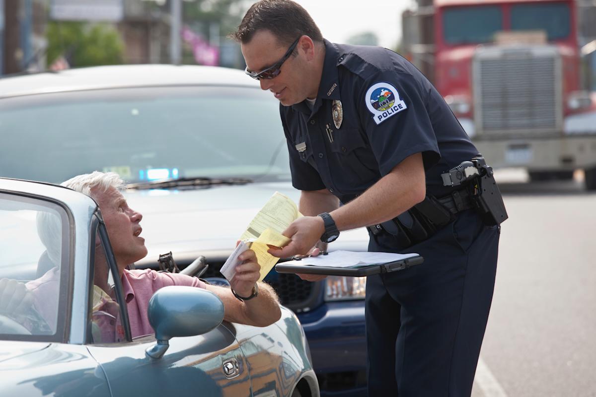 5 common traffic violations and how they affect your car insurance 5 common traffic violations and how they affect your car insurance