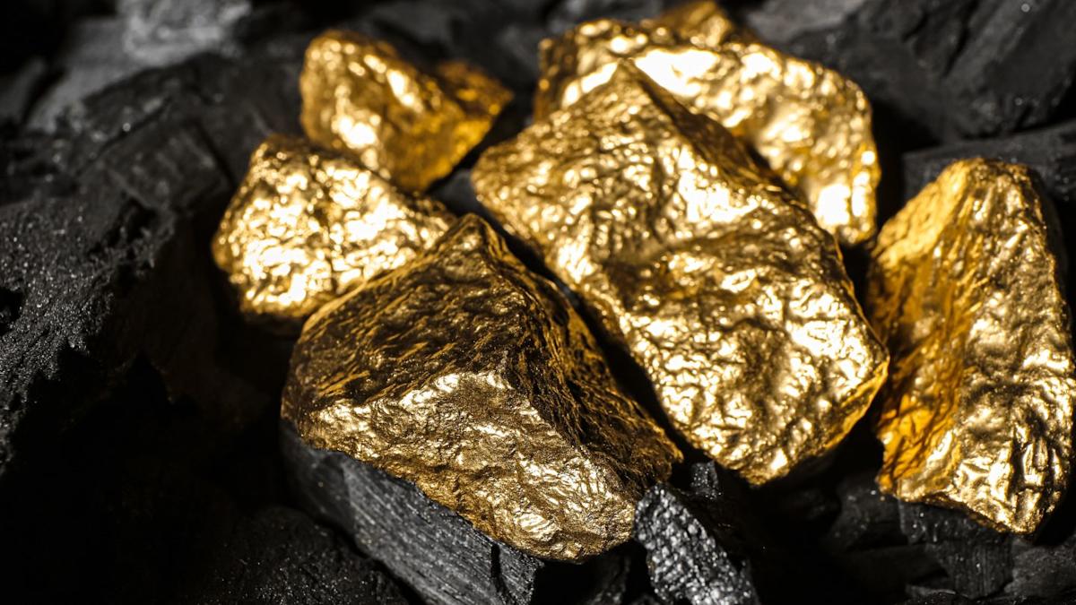 Mayfair Gold to acquire three properties from Plato Mayfair Gold to acquire three properties from Plato