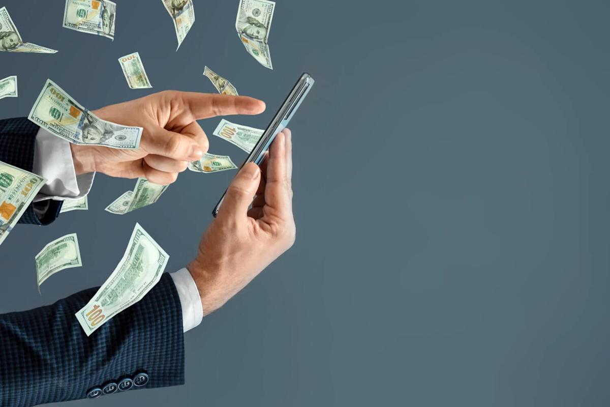 3 Dividend ETFs to Buy and Hold Through 2030 3 Dividend ETFs to Buy and Hold Through 2030