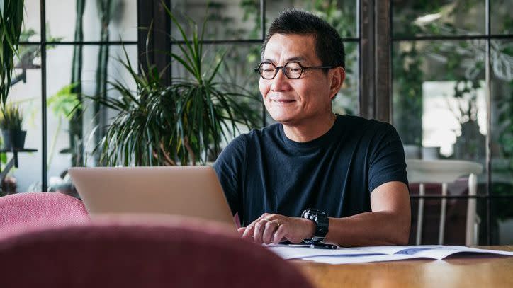Does Converting k at a Time From My 401(k) to an IRA Make Sense in Retirement? Does Converting k at a Time From My 401(k) to an IRA Make Sense in Retirement?