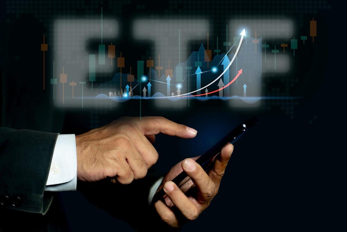 Hedge Funds Are Loading Up on These 3 ETFs Hedge Funds Are Loading Up on These 3 ETFs