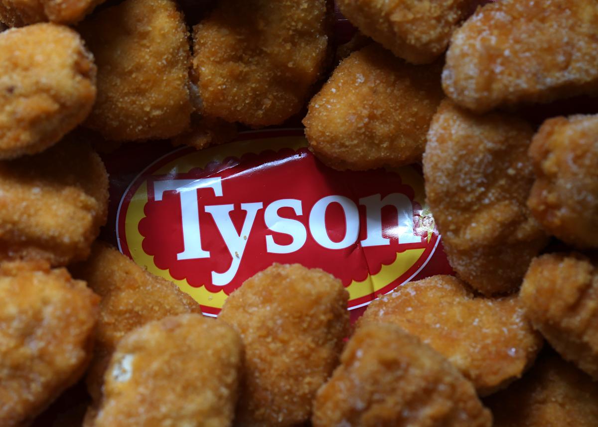 Tyson Foods to close Nebraska plant as it faces 0 million loss in beef business Tyson Foods to close Nebraska plant as it faces 0 million loss in beef business