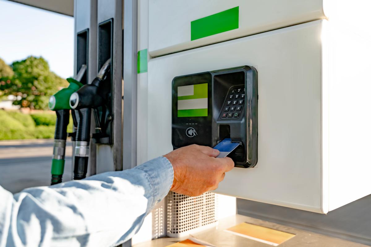 How a gas card can help you navigate high prices at the pump How a gas card can help you navigate high prices at the pump