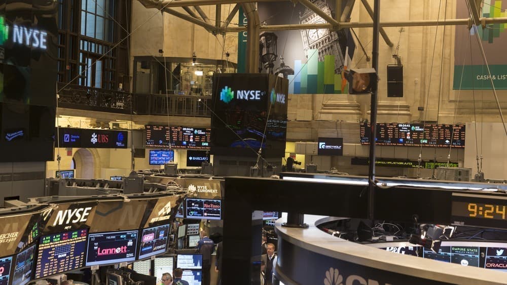 Trading Desks Boom While Big Oil Output Stalls Trading Desks Boom While Big Oil Output Stalls