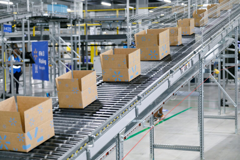 Walmart (WMT) is a Sign of Growing Interest in Domestic Stocks, Says Jim Cramer Walmart (WMT) is a Sign of Growing Interest in Domestic Stocks, Says Jim Cramer