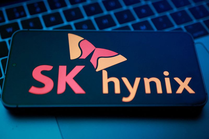 Exclusive-SK Hynix speeds up new chip fab opening to meet memory demand, executive says Exclusive-SK Hynix speeds up new chip fab opening to meet memory demand, executive says