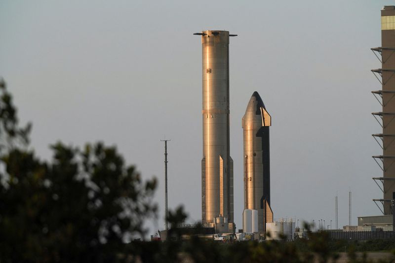SpaceX seen as make-or-break test for mega IPOs SpaceX seen as make-or-break test for mega IPOs