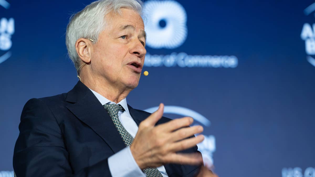 JPMorgan’s CEO has an urgent and concerning message for investors JPMorgan’s CEO has an urgent and concerning message for investors